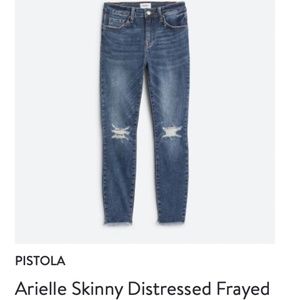 Trendy Distressed jeans Petite